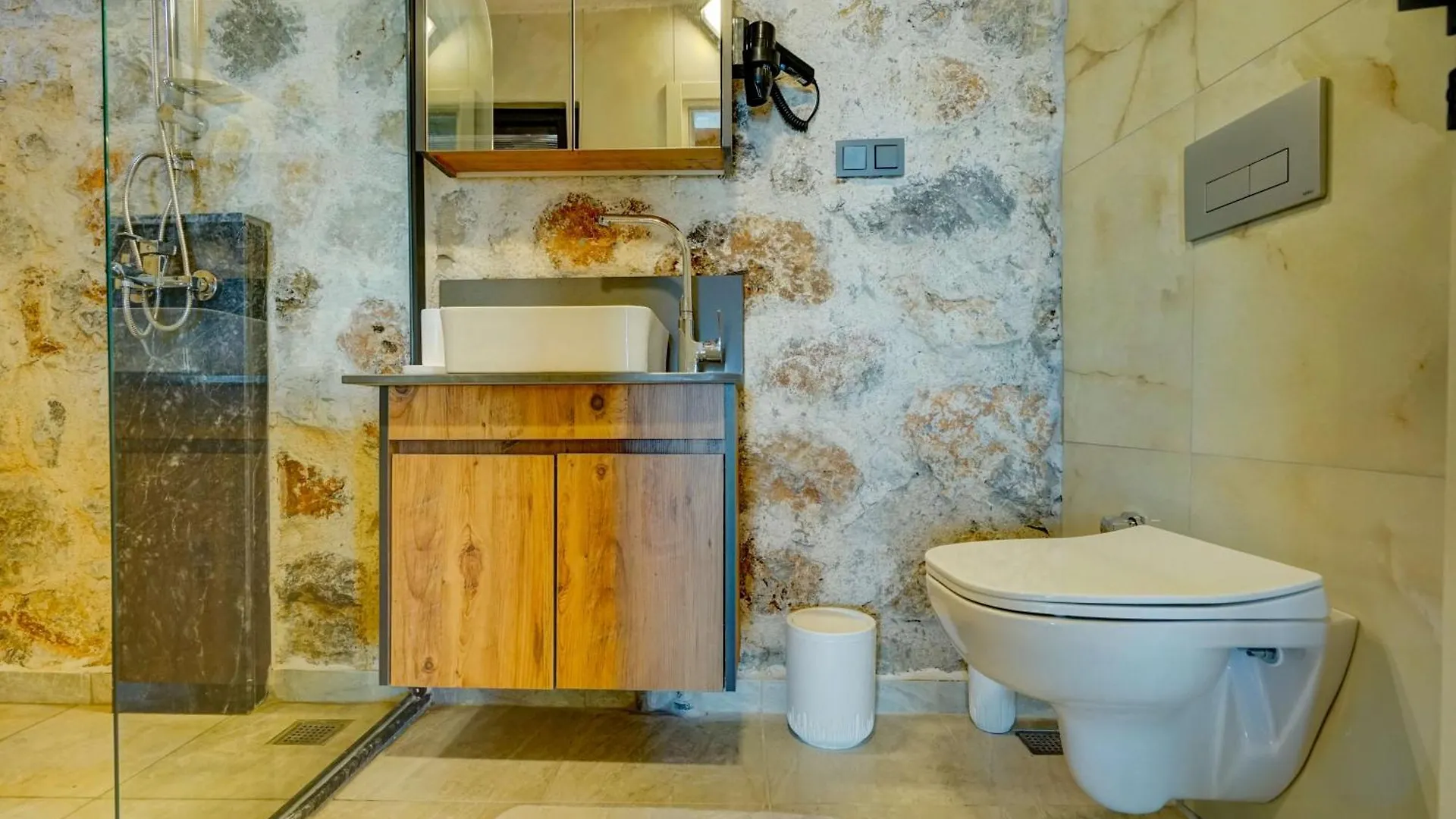 Villa Stone Uno Fethiye