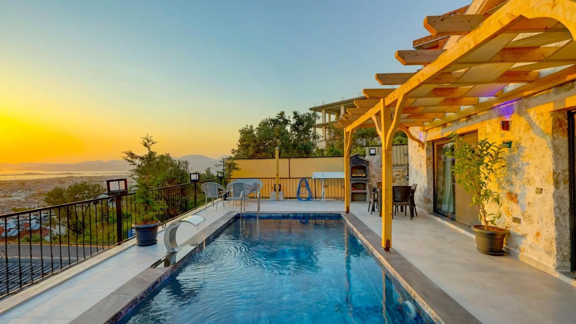 Stone Uno Villa Fethiye